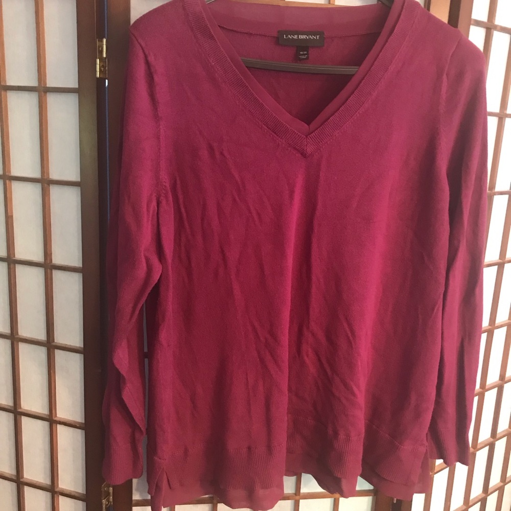 Preowned burgundy sweater